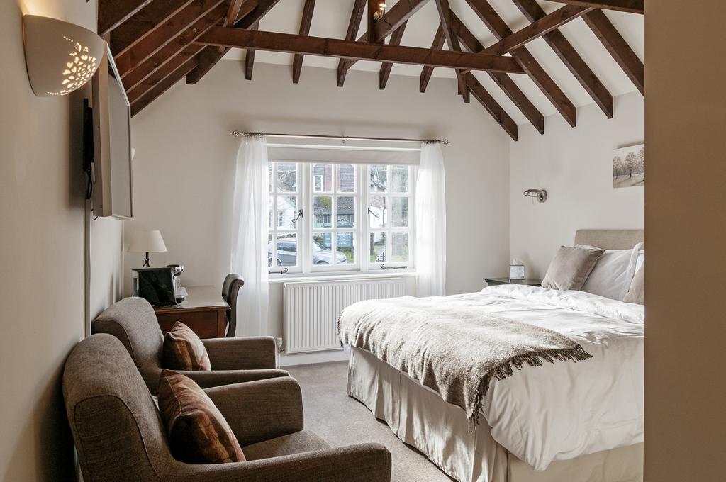 Hurtwood Hotel Peaslake Екстер'єр фото