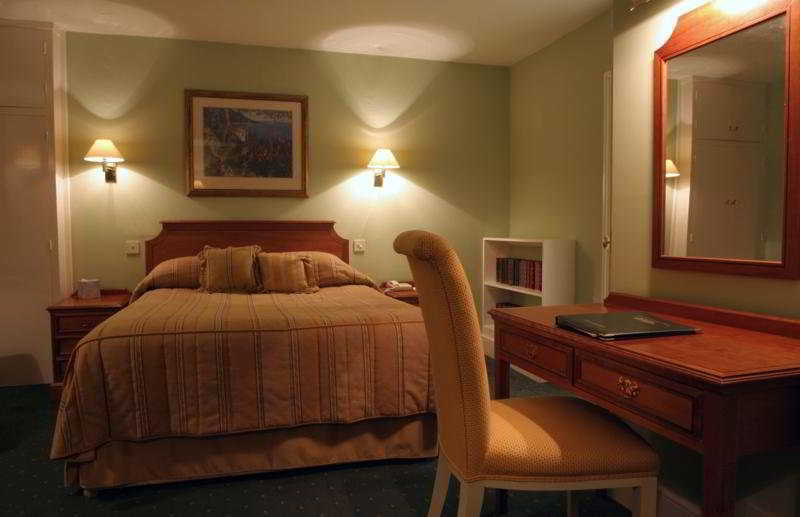 Hurtwood Hotel Peaslake Номер фото